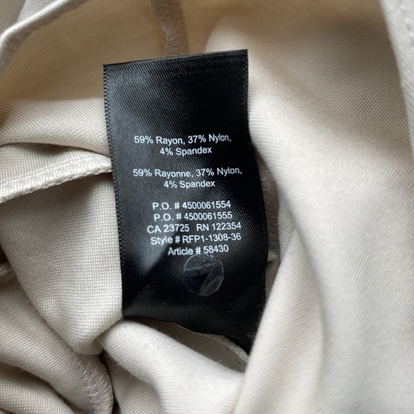 Aritzia Babaton bodysuit. Size XS - Picture 6 of 6